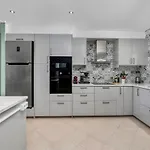 Luxury In Serene Location With Pool & Private Garden Holiday home