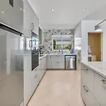 Luxury In Serene Location With Pool & Private Garden בית נופש *