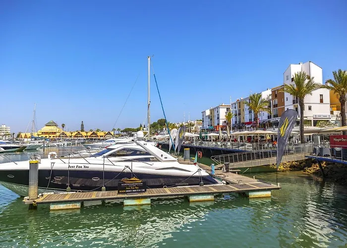 Luxury In Serene Location With Pool & Private Garden * 奎特里拉